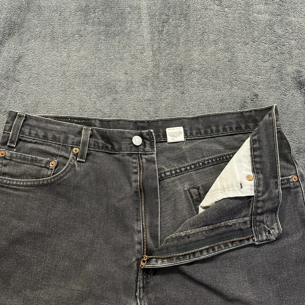 Vintage Levi's 505 Jeans Mens 36x34 Black Regular Fit Straight Leg (36x33)